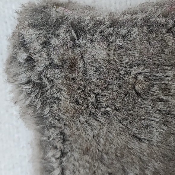 TJ Maxx Reversible Faux Fur Open Front Vest Jacket in Tan/Pink - Picture 15 of 17